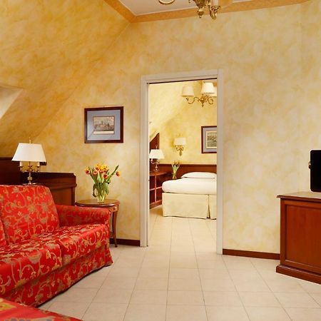 Unaway Hotel & Residence Linea Uno Milano Ngoại thất bức ảnh
