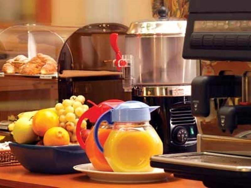 Unaway Hotel & Residence Linea Uno Milano Ngoại thất bức ảnh