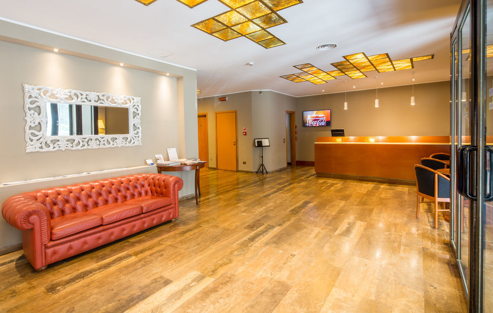 Unaway Hotel & Residence Linea Uno Milano Ngoại thất bức ảnh