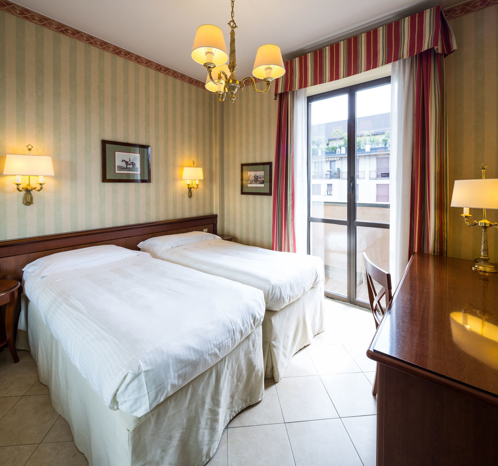 Unaway Hotel & Residence Linea Uno Milano Ngoại thất bức ảnh